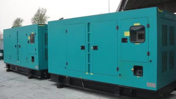 阿里康明斯400kw大型柴油二手发电机组